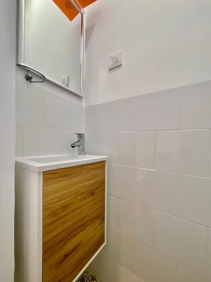 Charming Lavapies Apartamento Madri Exterior foto